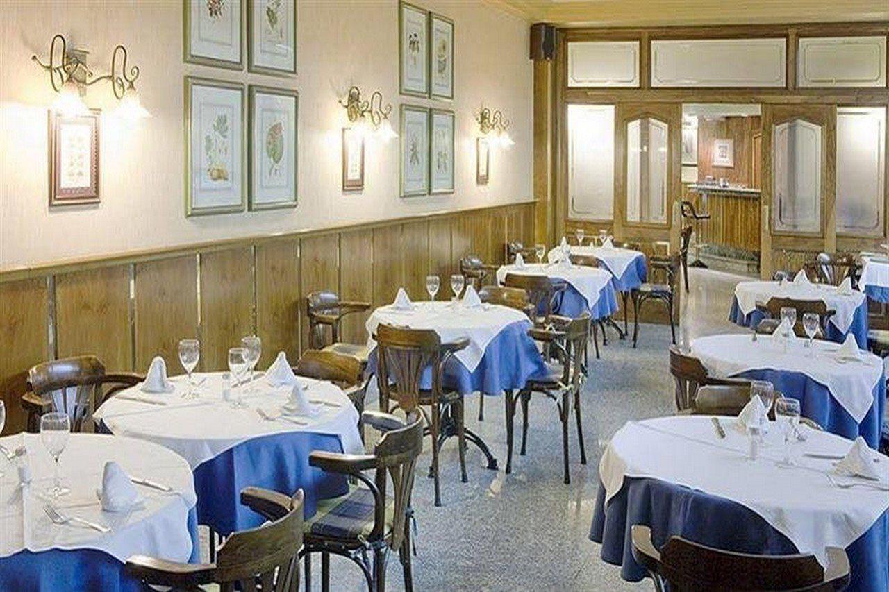 Hostal Carlos III Getafe Exterior photo
